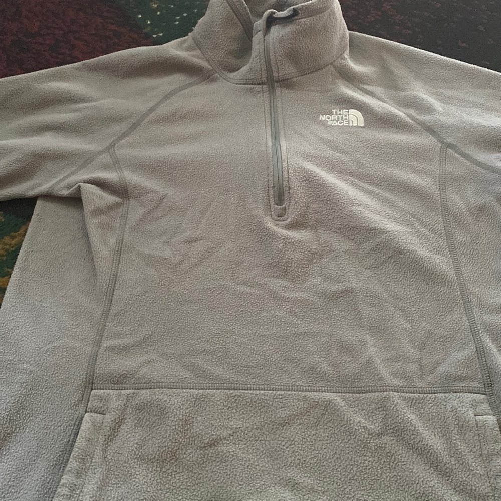 North face wind breaker sweater